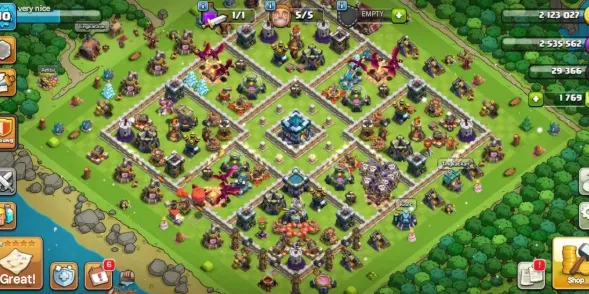 COC214 Blue TH13 | King 51 Queen 56 Minion Prince 33 Warden 21 Champion 9 | Max Barracks | 5 Builders | 1769 Gems 